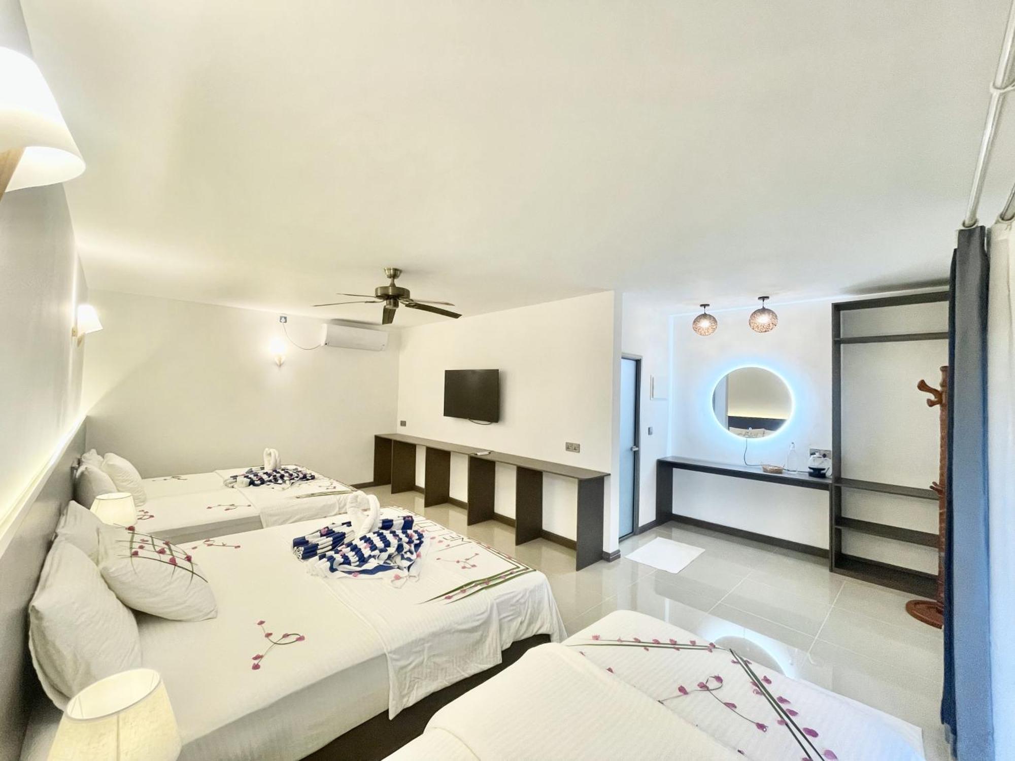 La Palma Suites Ukulhas Island Exterior photo