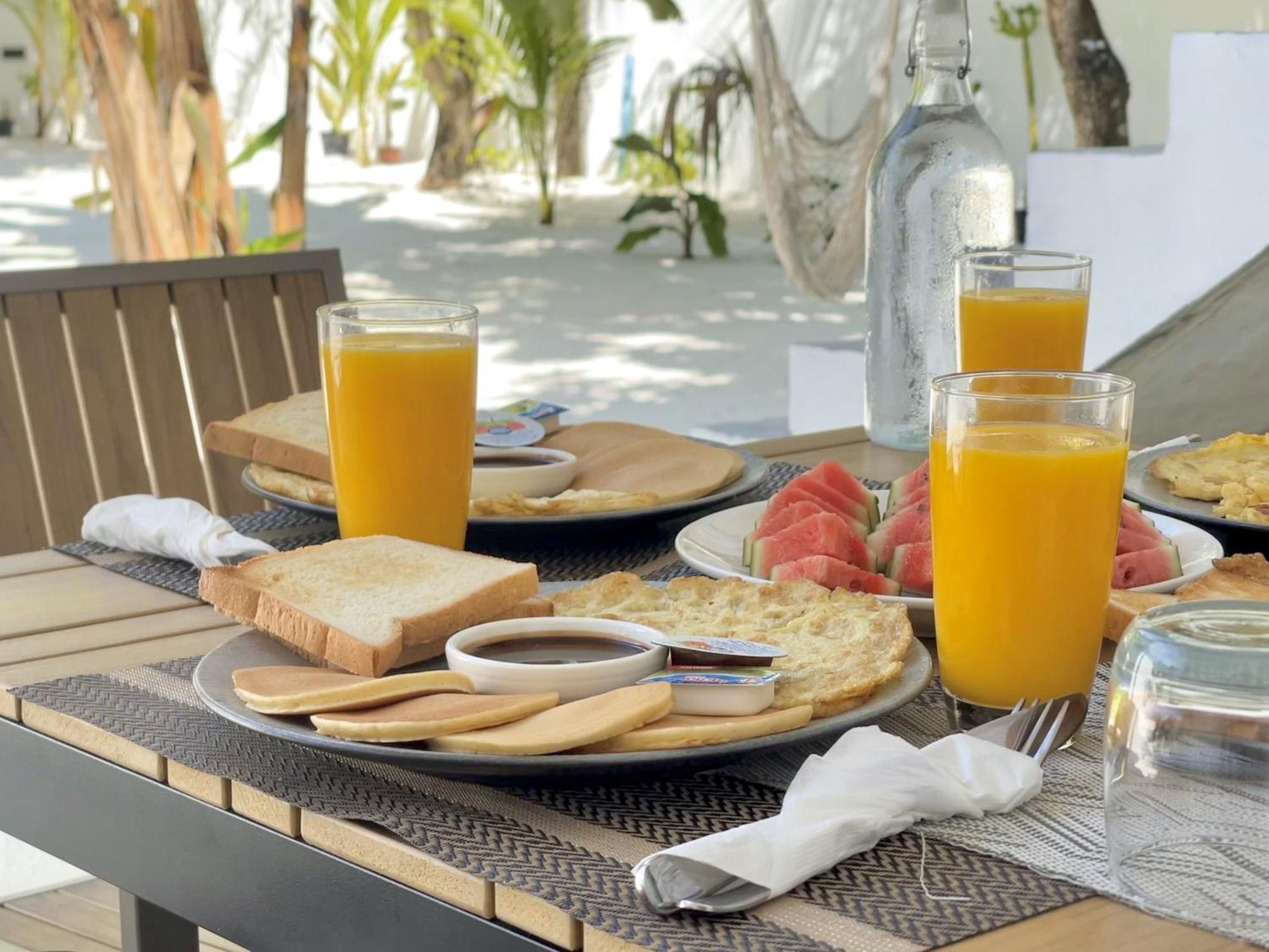 La Palma Suites Ukulhas Island Exterior photo